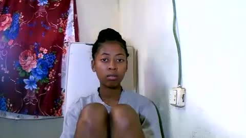 Snapshot of joliekah27 chatting on January 2025 08:51:02 AM joliekah27 online show from January 2025 08:51:02 AM