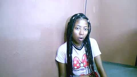 Snapshot of joliekah27 chatting on February 2025 03:19:01 PM joliekah27 online show from February 2025 03:19:01 PM