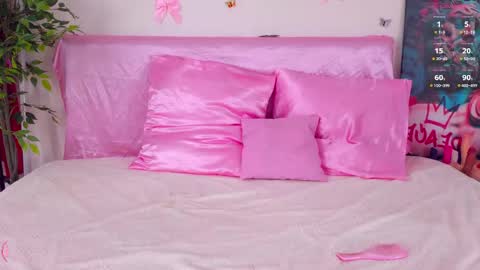 Snapshot of jollly_belle chatting on May 2026 02:20:02 AM Belle online show from May 2026 02:20:02 AM