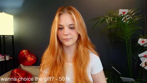 Polly  online show from February 2025 08:41:01 AM