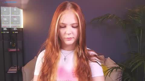 Polly  online show from November 2025 02:54:01 AM