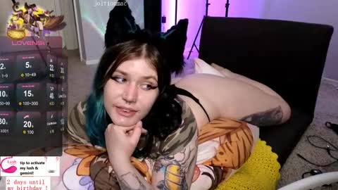 JoltionMac JJ online show from February 2025 06:31:01 PM