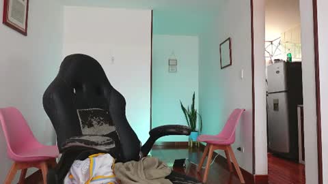 Snapshot of jon_bukowski chatting on June 2026 05:55:02 PM Jon online show from June 2026 05:55:02 PM