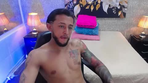 Jonas  online show from September 2025 09:03:01 PM