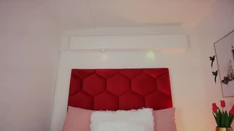 Jonas  online show from September 2025 12:51:01 PM