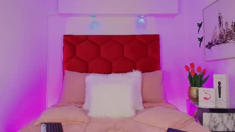 Jonas  online show from September 2025 02:43:01 PM