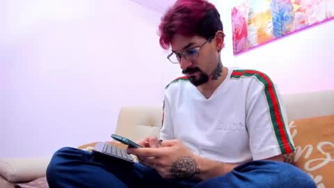 jonathan_sinn online show from May 2026 04:21:02 AM