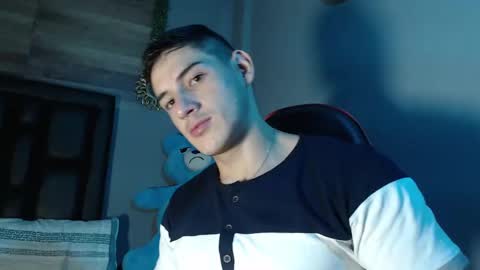 jonathancast08 online show from February 2025 10:35:02 AM