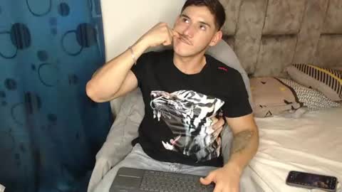 jonathancast08 online show from July 2026 07:27:01 PM