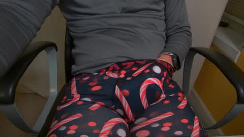 WhteGuy online show from December 2024 03:43:01 AM