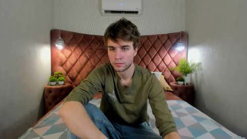 Jonah online show from November 2025 01:42:02 PM