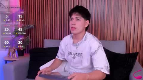 Snapshot of jordan_24_ chatting on February 2026 09:20:02 PM JORDAN online show from February 2026 09:20:02 PM