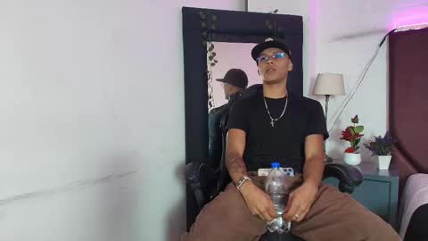Snapshot of jordan_kiing chatting on October 2025 09:26:01 PM Jordan Kiing online show from October 2025 09:26:01 PM