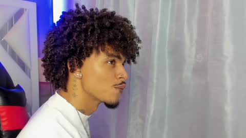 Snapshot of jordan_love7 chatting on April 2026 12:40:01 PM jordan online show from April 2026 12:40:01 PM