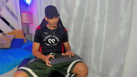Snapshot of jordan_love7 chatting on April 2026 12:43:01 PM jordan online show from April 2026 12:43:01 PM