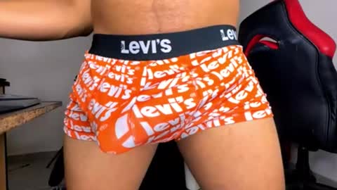 DAVID online show from November 2025 11:15:01 PM