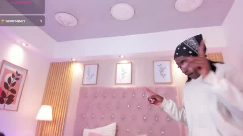 jorinde sexy online show from May 2026 04:42:01 AM