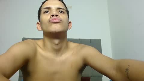 Snapshot of jose_and_daniel chatting on July 2026 08:01:02 AM JOSE AND DANIEL online show from July 2026 08:01:02 AM