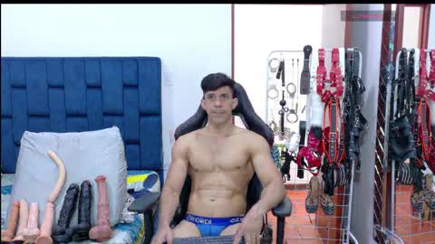 jose_rumbero91 online show from April 2026 07:28:02 PM