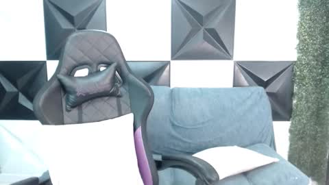 jose_sexycumm online show from January 2025 09:29:02 PM