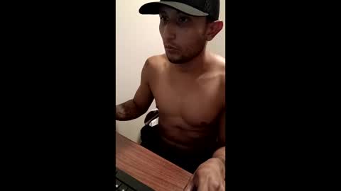 josealfredo91 online show from June 2026 08:33:02 PM