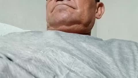 Snapshot of joselindo73 chatting on May 2026 02:28:02 AM Vamos goza juntos online show from May 2026 02:28:02 AM