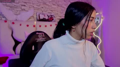 Joselyn  online show from February 2026 12:03:01 PM