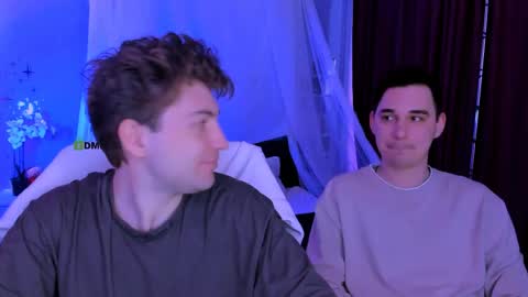 joseph_bear_ online show from April 2026 08:43:01 AM