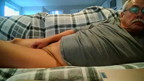 josephgr2021 online show from April 2026 08:15:02 PM