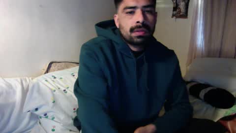 Snapshot of josephs1990 chatting on January 2025 12:17:02 AM josephs1990 online show from January 2025 12:17:02 AM