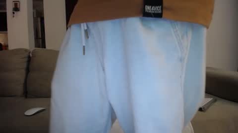 josezaens_ online show from October 2025 11:02:02 PM