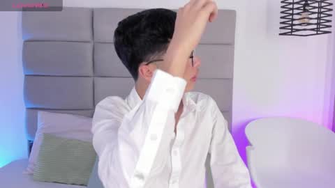 Josh online show from April 2026 04:13:02 AM