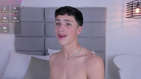 Snapshot of joshclaarktt chatting on April 2026 04:15:01 AM Josh online show from April 2026 04:15:01 AM