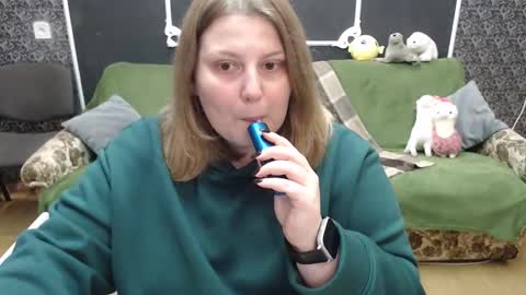 josiesun771 online show from October 2025 01:28:01 PM