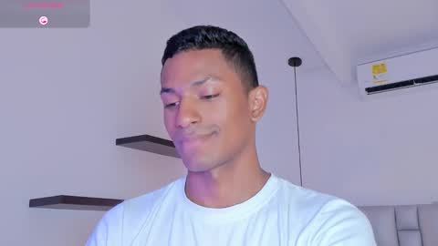 JOSS JORDAN  online show from November 2025 07:03:03 PM