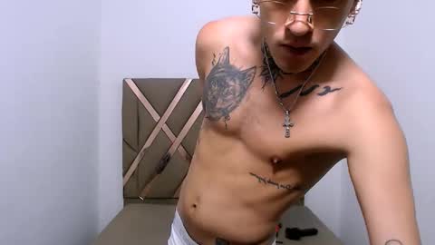 josue_linares online show from March 2026 05:58:02 AM