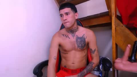 Snapshot of josue_linares chatting on April 2026 07:00:01 AM josue_linares online show from April 2026 07:00:01 AM