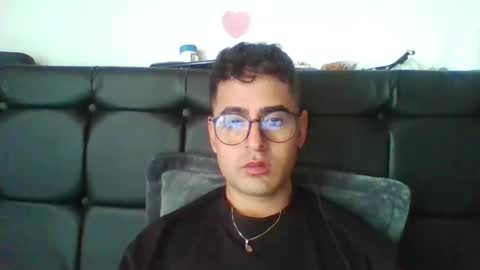 josux8 online show from January 2026 02:41:02 PM