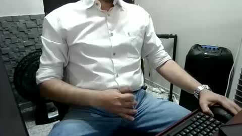 Snapshot of jotacalvarengas chatting on April 2026 10:26:01 AM jotacalvarengas online show from April 2026 10:26:01 AM