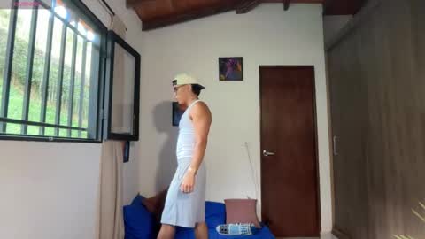 Im Jouliano online show from March 2026 10:34:02 PM