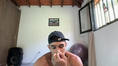 Im Jouliano online show from April 2026 03:11:01 PM