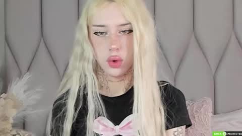 Joy Barker online show from September 2025 01:56:01 PM