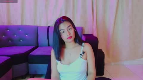 Snapshot of joyshe__vergara chatting on February 2026 05:22:02 AM online show from February 2026 05:22:02 AM
