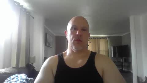 Snapshot of jr1871 chatting on May 2026 02:10:01 PM jr1871 online show from May 2026 02:10:01 PM
