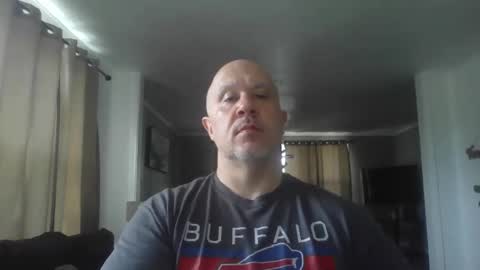 Snapshot of jr1871 chatting on May 2026 02:55:01 PM jr1871 online show from May 2026 02:55:01 PM