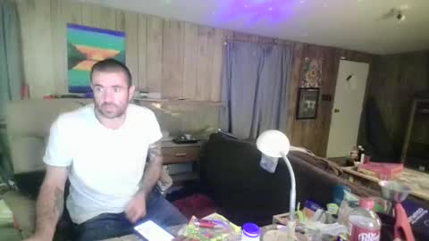 jrizzle1111 online show from February 2026 11:39:01 AM