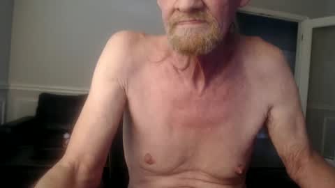 jtull52 online show from June 2026 08:23:01 PM