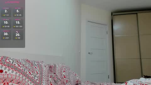 Julia and Julia online show from November 2025 09:53:01 AM