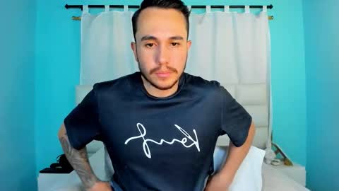 Juan online show from December 2025 01:59:02 AM