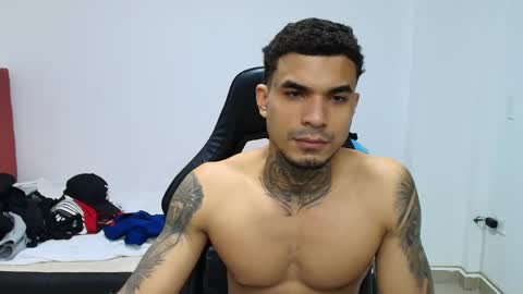 Snapshot of juan_gomez_1 chatting on June 2026 11:54:01 PM juan_gomez_1 online show from June 2026 11:54:01 PM